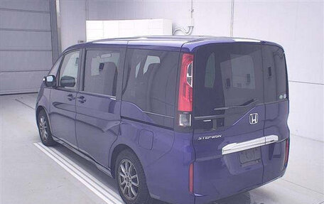 Honda Stepwgn IV, 2016 год, 1 650 000 рублей, 5 фотография