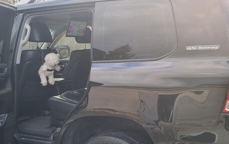 Toyota Land Cruiser 200, 2010 год, 2 850 000 рублей, 9 фотография