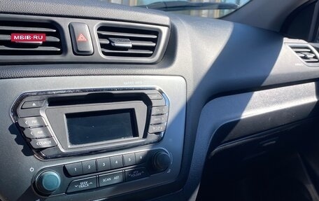 KIA Rio III рестайлинг, 2014 год, 880 000 рублей, 16 фотография