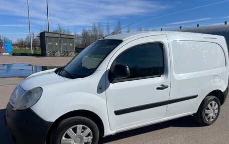 Renault Kangoo II рестайлинг, 2013 год, 585 000 рублей, 3 фотография