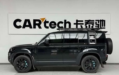 Land Rover Defender II, 2023 год, 12 940 000 рублей, 3 фотография