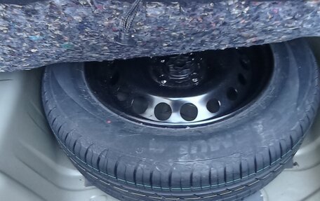 Renault Logan II, 2019 год, 1 100 000 рублей, 23 фотография