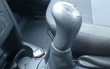 Renault Logan II, 2019 год, 1 100 000 рублей, 17 фотография