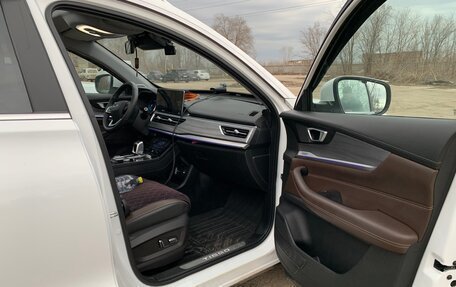 Chery Tiggo 8 Pro, 2023 год, 2 499 000 рублей, 14 фотография