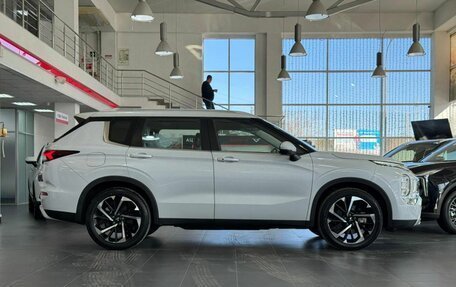 Mitsubishi Outlander, 2023 год, 4 149 000 рублей, 6 фотография