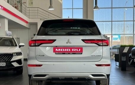 Mitsubishi Outlander, 2023 год, 4 149 000 рублей, 8 фотография