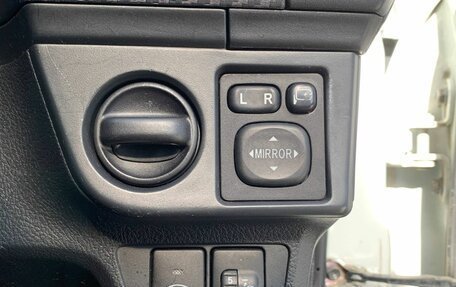 Toyota Corolla, 2012 год, 1 120 000 рублей, 15 фотография