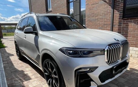 BMW X7, 2021 год, 8 000 000 рублей, 1 фотография