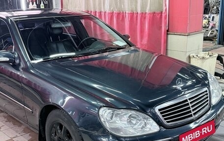 Mercedes-Benz S-Класс, 2000 год, 990 000 рублей, 1 фотография