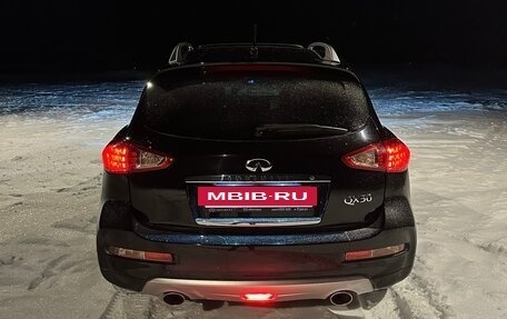 Infiniti QX50 I рестайлинг, 2017 год, 3 500 000 рублей, 9 фотография