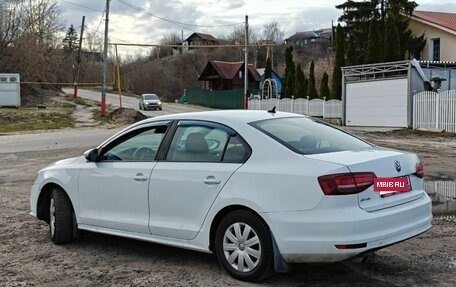 Volkswagen Jetta VI, 2016 год, 1 050 000 рублей, 5 фотография