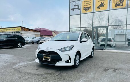 Toyota Yaris, 2020 год, 1 099 000 рублей, 2 фотография