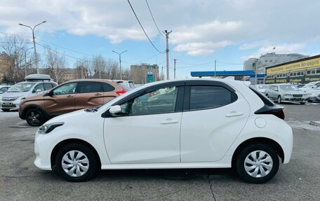 Toyota Yaris, 2020 год, 1 099 000 рублей, 9 фотография