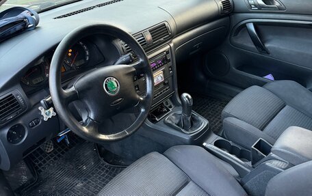 Skoda Superb III рестайлинг, 2005 год, 550 000 рублей, 5 фотография