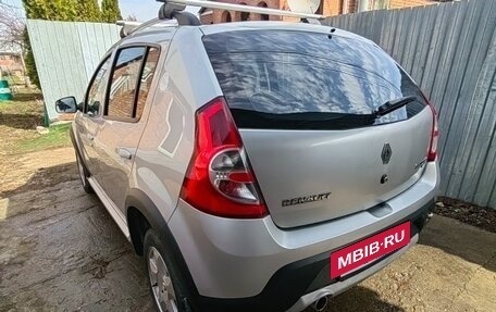 Renault Sandero I, 2014 год, 560 000 рублей, 4 фотография