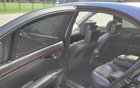 Mercedes-Benz S-Класс, 2009 год, 4 000 000 рублей, 15 фотография