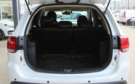 Mitsubishi Outlander III рестайлинг 3, 2018 год, 2 029 000 рублей, 22 фотография