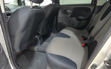 Nissan Note II рестайлинг, 2011 год, 670 000 рублей, 15 фотография