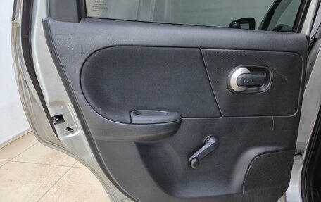 Nissan Note II рестайлинг, 2011 год, 670 000 рублей, 14 фотография