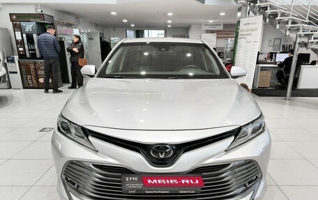 Toyota Camry, 2019 год, 3 087 000 рублей, 2 фотография