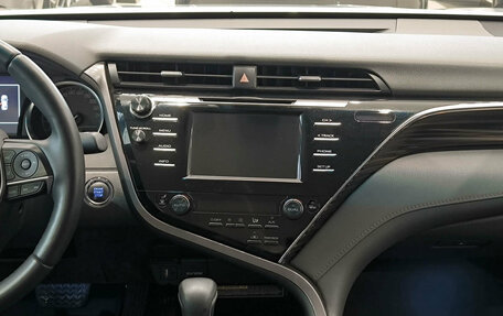 Toyota Camry, 2019 год, 3 087 000 рублей, 18 фотография