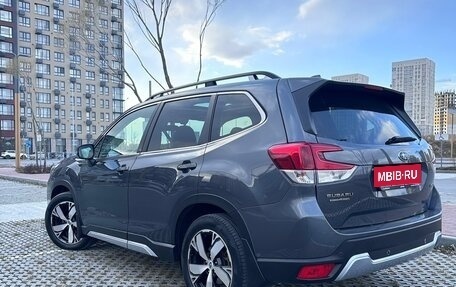 Subaru Forester, 2021 год, 2 700 000 рублей, 5 фотография