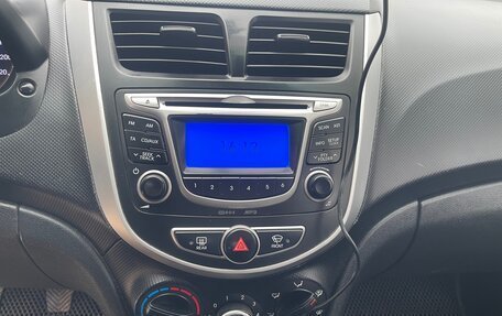 Hyundai Solaris II рестайлинг, 2013 год, 628 000 рублей, 8 фотография