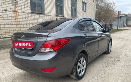 Hyundai Solaris II рестайлинг, 2013 год, 628 000 рублей, 3 фотография