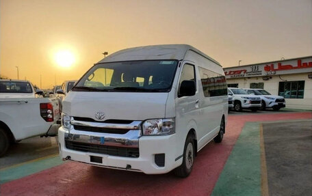 Toyota HiAce H200, 2025 год, 4 500 000 рублей, 1 фотография