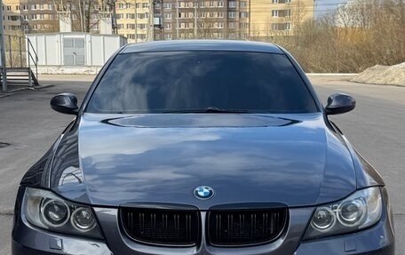 BMW 3 серия, 2006 год, 840 000 рублей, 1 фотография