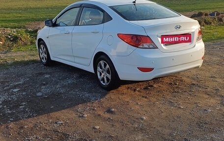 Hyundai Solaris II рестайлинг, 2012 год, 765 000 рублей, 9 фотография