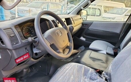 Toyota HiAce H200, 2025 год, 4 500 000 рублей, 15 фотография