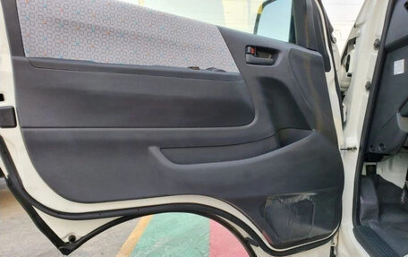 Toyota HiAce H200, 2025 год, 4 500 000 рублей, 17 фотография