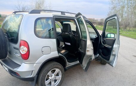 Chevrolet Niva I рестайлинг, 2014 год, 640 000 рублей, 2 фотография