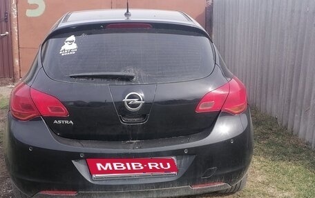 Opel Astra J, 2011 год, 400 000 рублей, 5 фотография