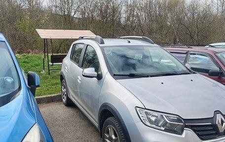 Renault Logan II, 2020 год, 1 150 000 рублей, 3 фотография