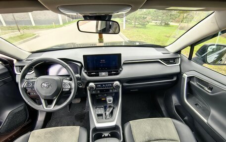 Toyota RAV4, 2025 год, 4 100 000 рублей, 8 фотография