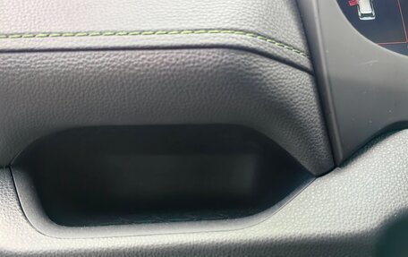 Toyota RAV4, 2025 год, 4 100 000 рублей, 10 фотография