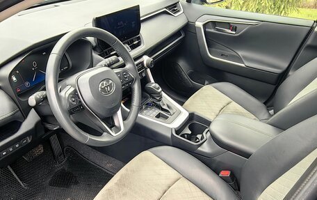 Toyota RAV4, 2025 год, 4 100 000 рублей, 11 фотография