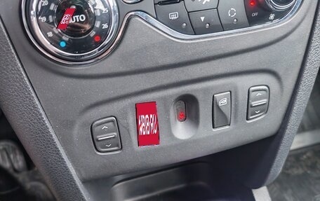 Renault Logan II, 2020 год, 1 150 000 рублей, 7 фотография