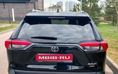 Toyota RAV4, 2025 год, 4 100 000 рублей, 5 фотография