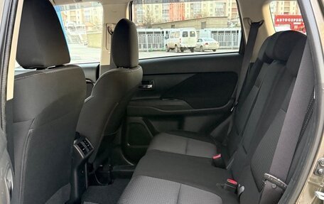 Mitsubishi Outlander III рестайлинг 3, 2018 год, 1 890 000 рублей, 23 фотография