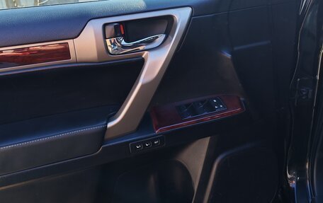 Lexus GX II, 2011 год, 3 200 000 рублей, 15 фотография