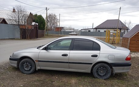 Toyota Avensis III рестайлинг, 2003 год, 480 000 рублей, 4 фотография