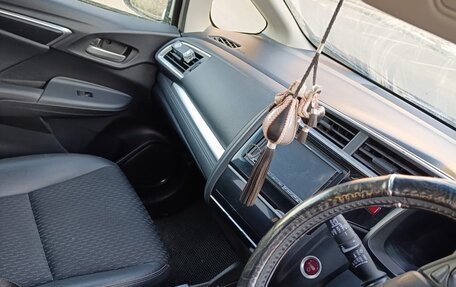 Honda Fit III, 2014 год, 780 000 рублей, 4 фотография