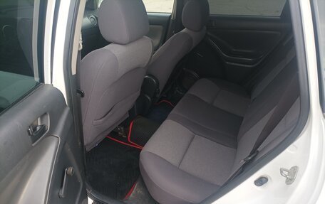 Pontiac Vibe II, 2002 год, 320 000 рублей, 10 фотография