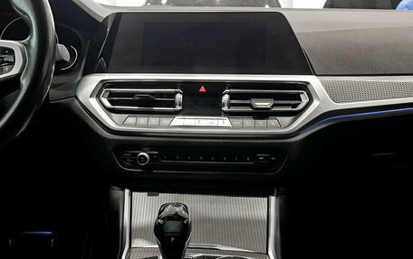 BMW 3 серия, 2019 год, 3 350 000 рублей, 15 фотография