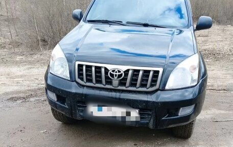 Toyota Land Cruiser Prado 120 рестайлинг, 2007 год, 1 880 000 рублей, 1 фотография