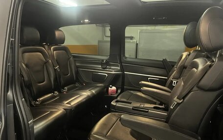 Mercedes-Benz V-Класс, 2020 год, 5 200 000 рублей, 7 фотография
