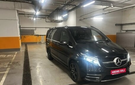 Mercedes-Benz V-Класс, 2020 год, 5 200 000 рублей, 4 фотография